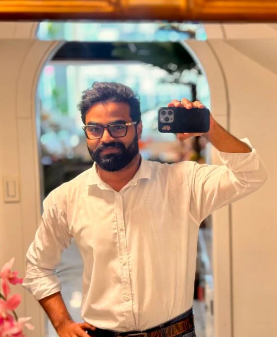 pakistani-man-feature-image